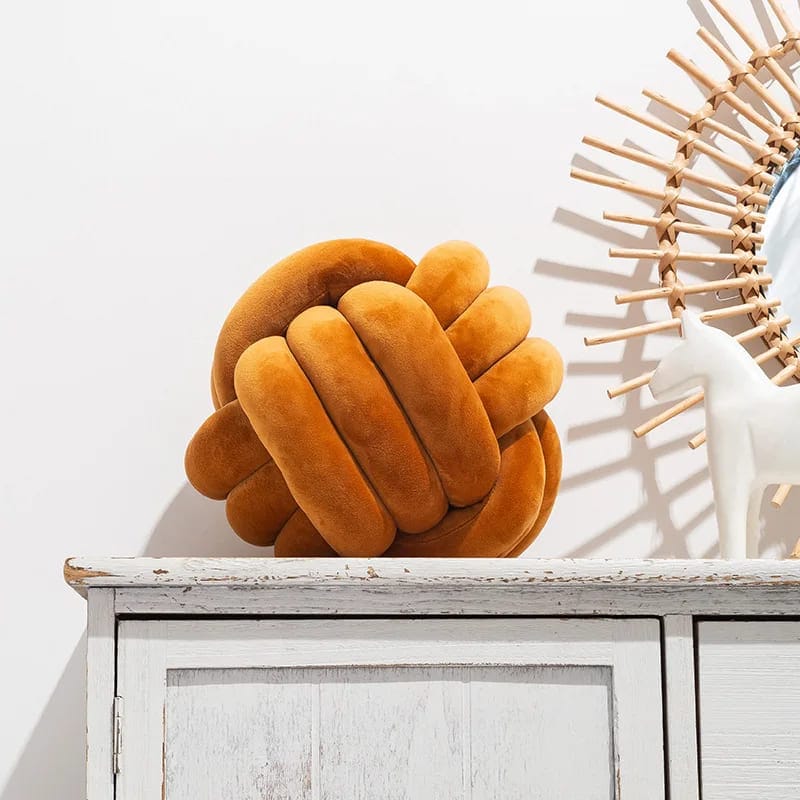 Geflochtenes Knotenkissen | Meine Bettschlange Orange / 22 cm